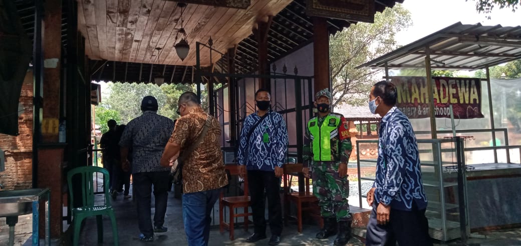 Jelang Silaturahmi Akbar, Keraton Kasepuhan Dijaga Aparat Keamanan