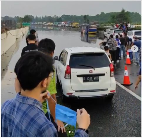 Banjir di Tol Padaleunyi, Simak Rekayasa Lalu Lintas Berikut