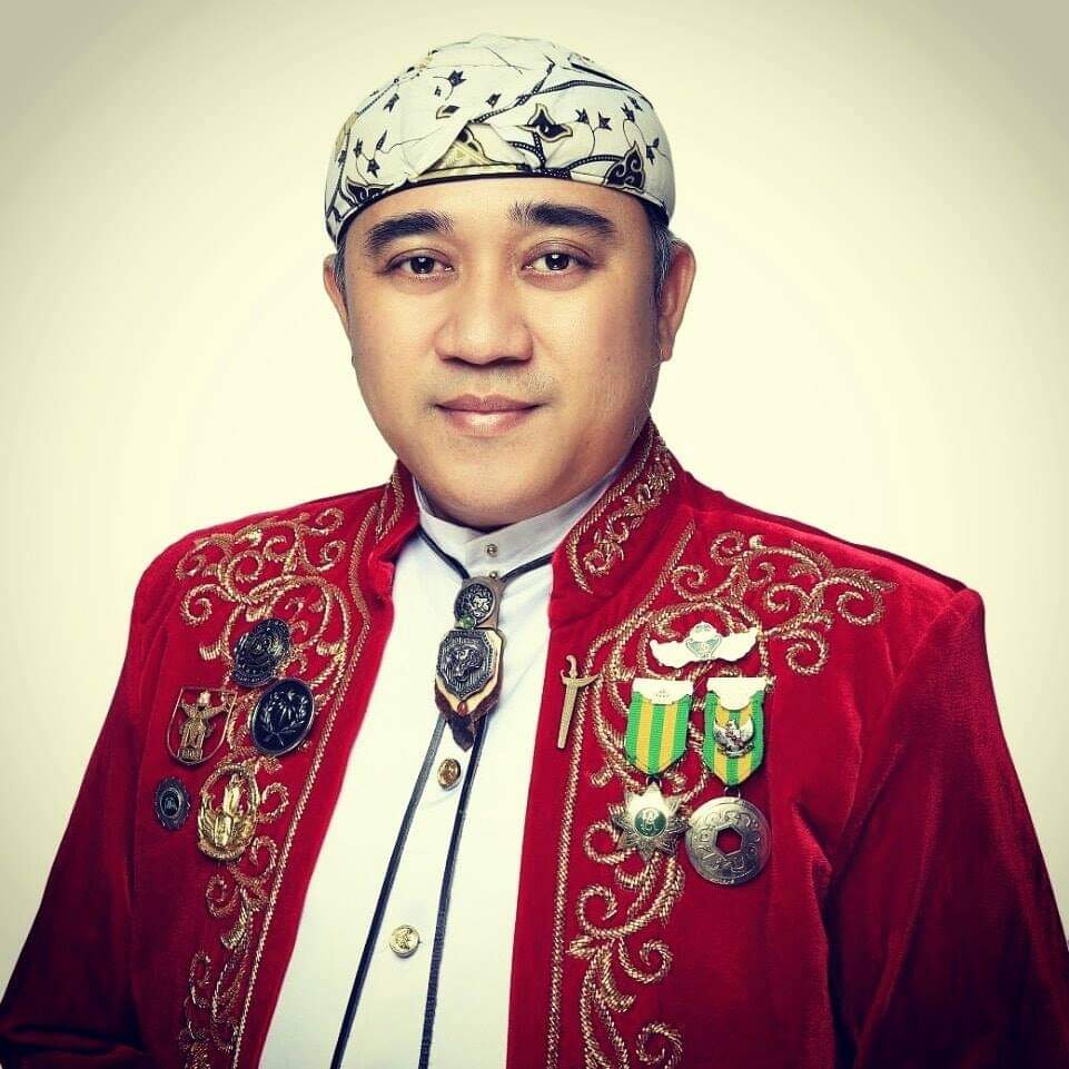 Pangeran Kuda Putih Minta Penobatan Sultan Sepuh Ditangguhkan