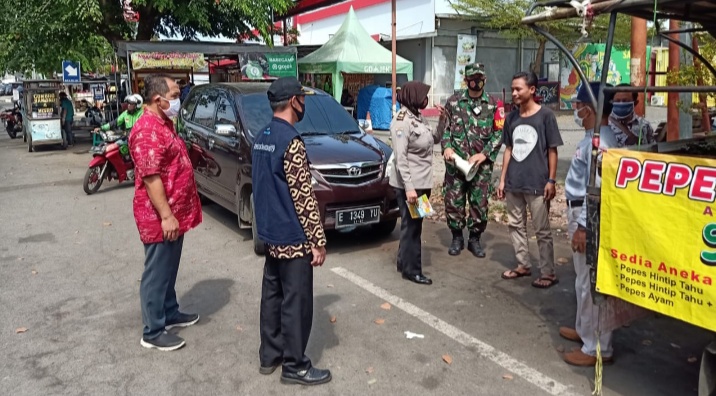 TNI-Polri Gencar Sosialisasi Protokol Kesehatan di Wilayah Kota Cirebon