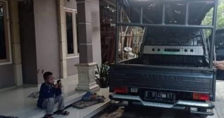 Pikap Parkir di Depan Rumah Hilang Dicuri, Rugi Ratusan Juta