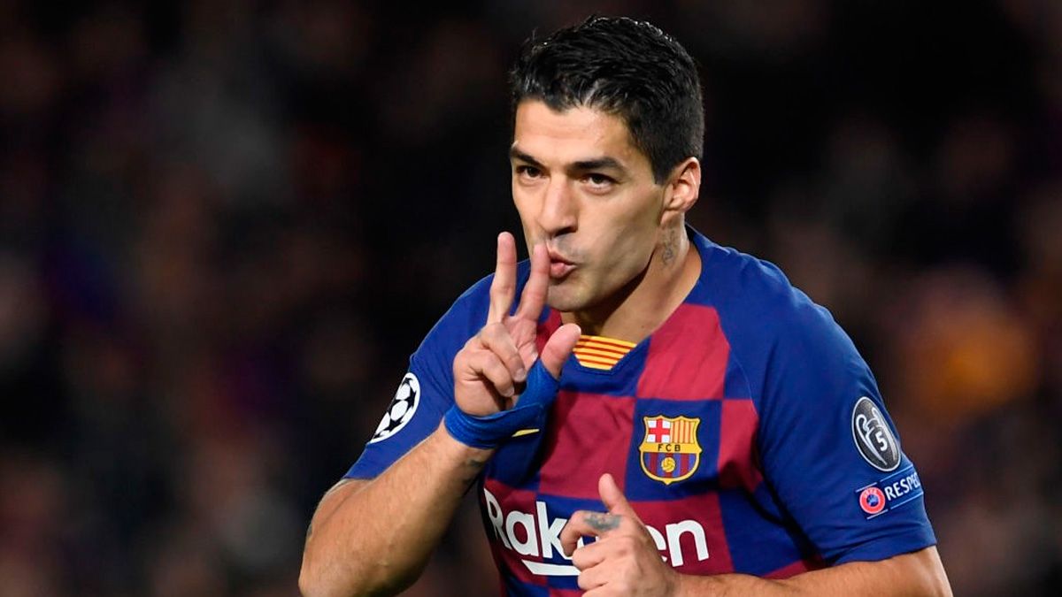 Heboh! Suarez Curang saat Ujian Bahasa Italia