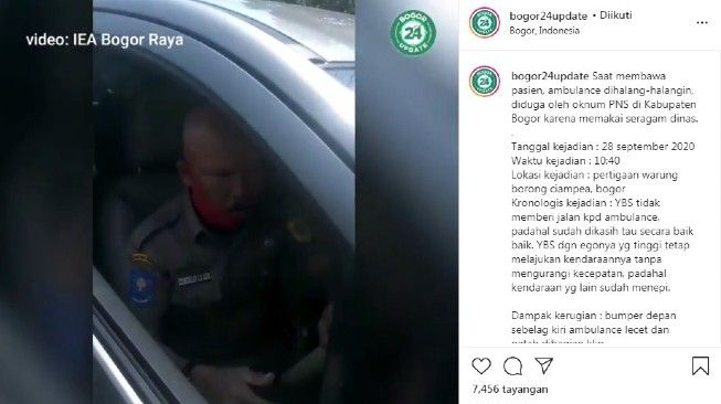 Bukannya Jadi Contoh, Oknum PNS Malah Halangi dan Tabrak Ambulance