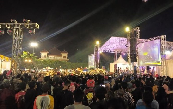 Gelar Konser Dangdut, Wakil Ketua DPRD Tegal Disemprot Ganjar