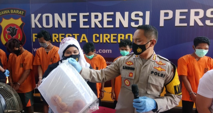 2 Pelaku Pembobolan Toko Donat dan Roti di Cirebon Dibekuk di Jakarta, 3 Lainnya Masih Buron