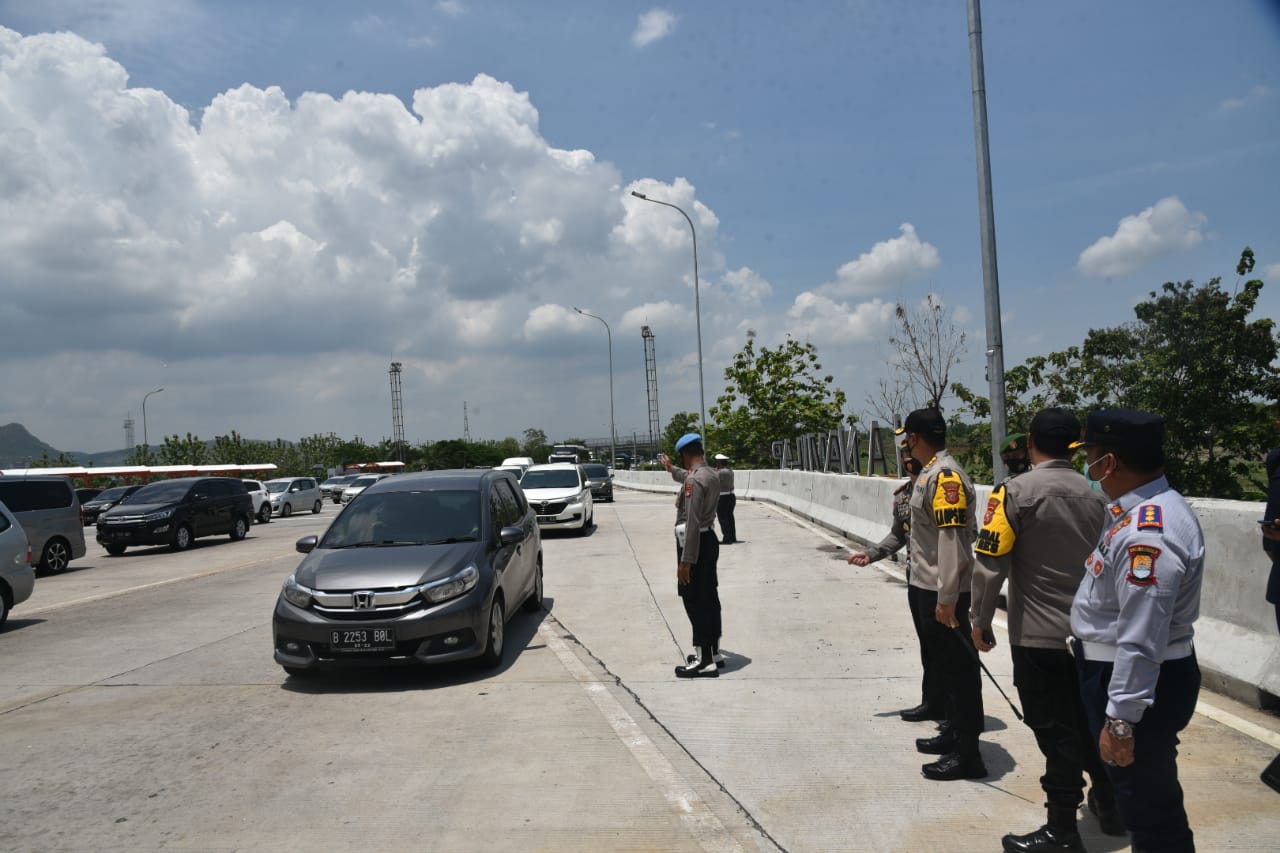 Cuti Bersama, Lalu Lintas di Tol Cipali Ramai Lancar