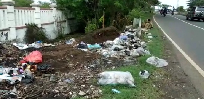 Cegah Banjir, RT/RW di Mundu Diminta Sosialisasikan dan Edukasi Bahaya Sampah