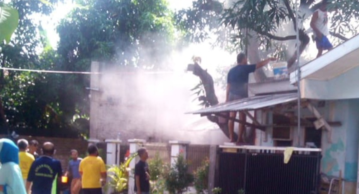 Kini Giliran Rumah Warga Cirebon Girang Terbakar