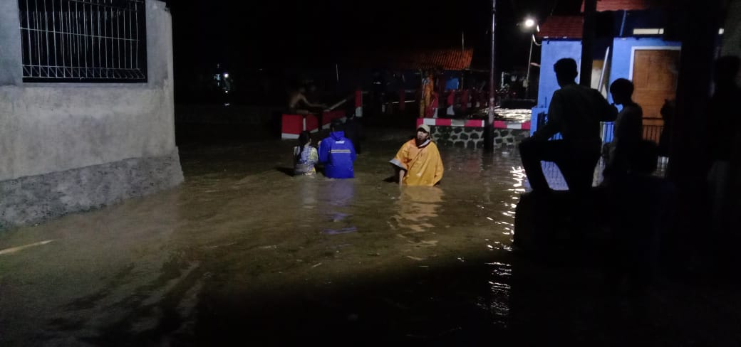 Cirebon Timur Diterjang Banjir, Lemahabang Paling Parah