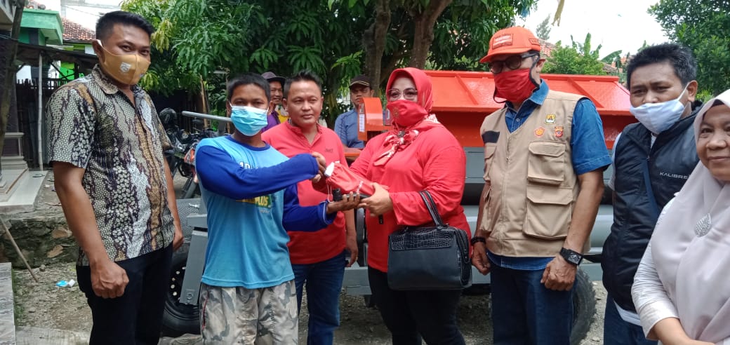 Power Thresher Ringankan Kerja Petani