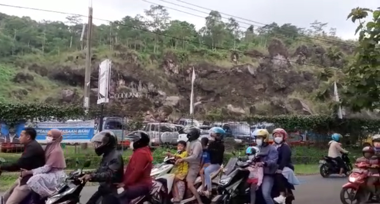 Wisatawan Padati Jalur Linggarjati Kuningan