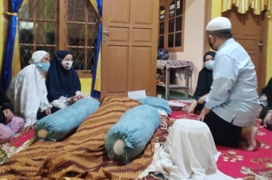 Dokter Meninggal Usai Divaksin, Begini Kata Dokter Forensik dan Dinkes