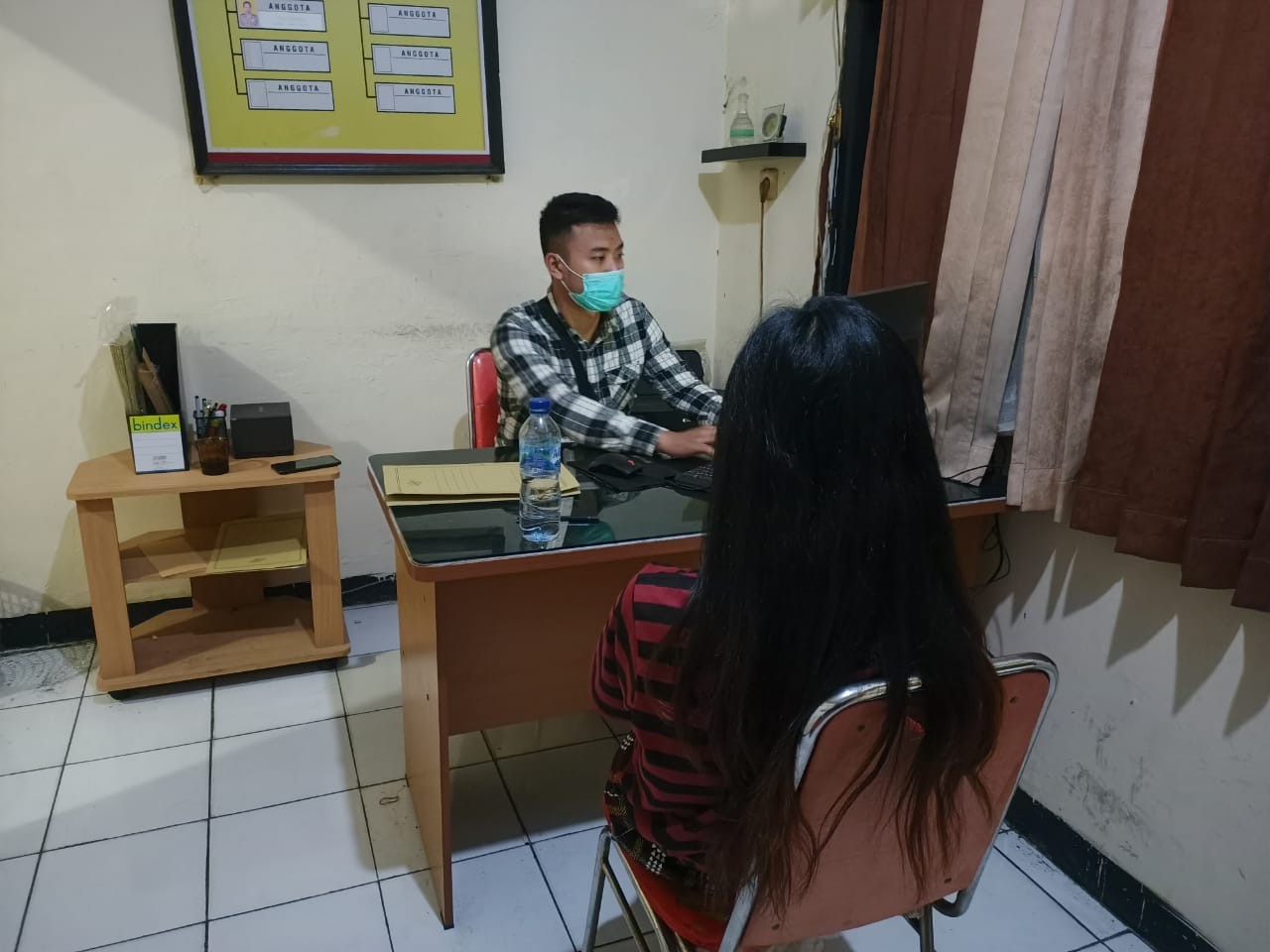 Gerebek Kosan di Kuningan, Pasangan Sesama Jenis Sedang Indehoy