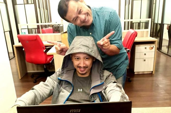 Kasus Denny Siregar Jalan di Tempat, Polda Jabar dan Bareskrim Saling Lempar