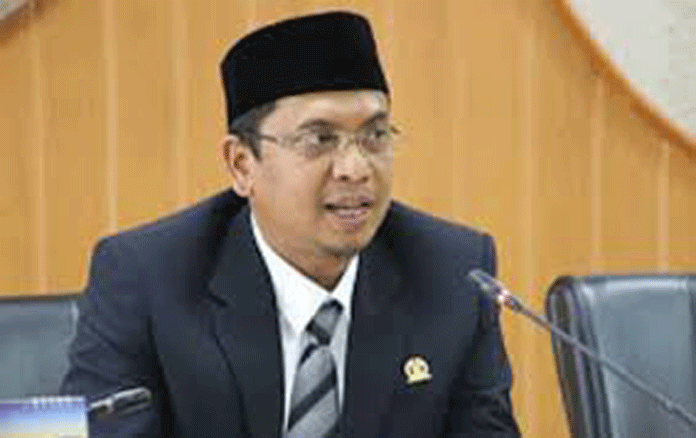 Tedy Rusmawan Ketua DPRD Kota Bandung Terkonfirmasi Positif Covid-19
