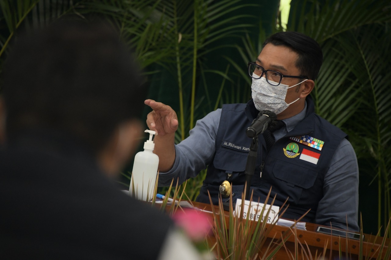 Survei IPRC: Publik Puas dengan Kinerja Radwan Kamil Tangani Pandemi Covid-19