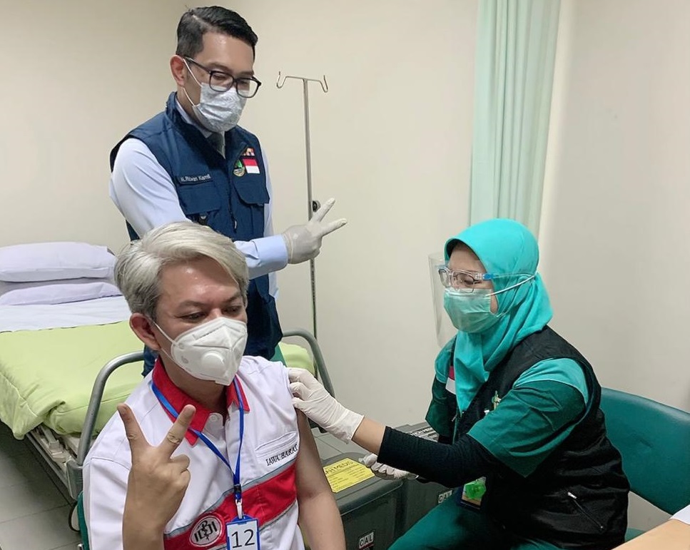 Dokter di Kabupaten Cirebon Ini Sudah Disuntik Vaksin Covid-19, Ini yang Dirasakan
