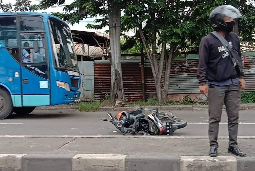 Tragis, Pemotor Terguling karena Lubang di Jalan Kalijaga, Tewas Ditabrak Truk