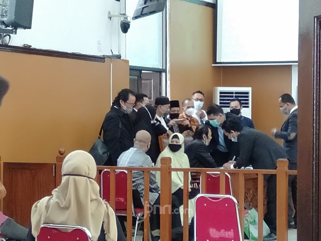 Sidang Praperadilan HRS, Kuasa Hukum: Allah akan Tunjukkan Kebenaran