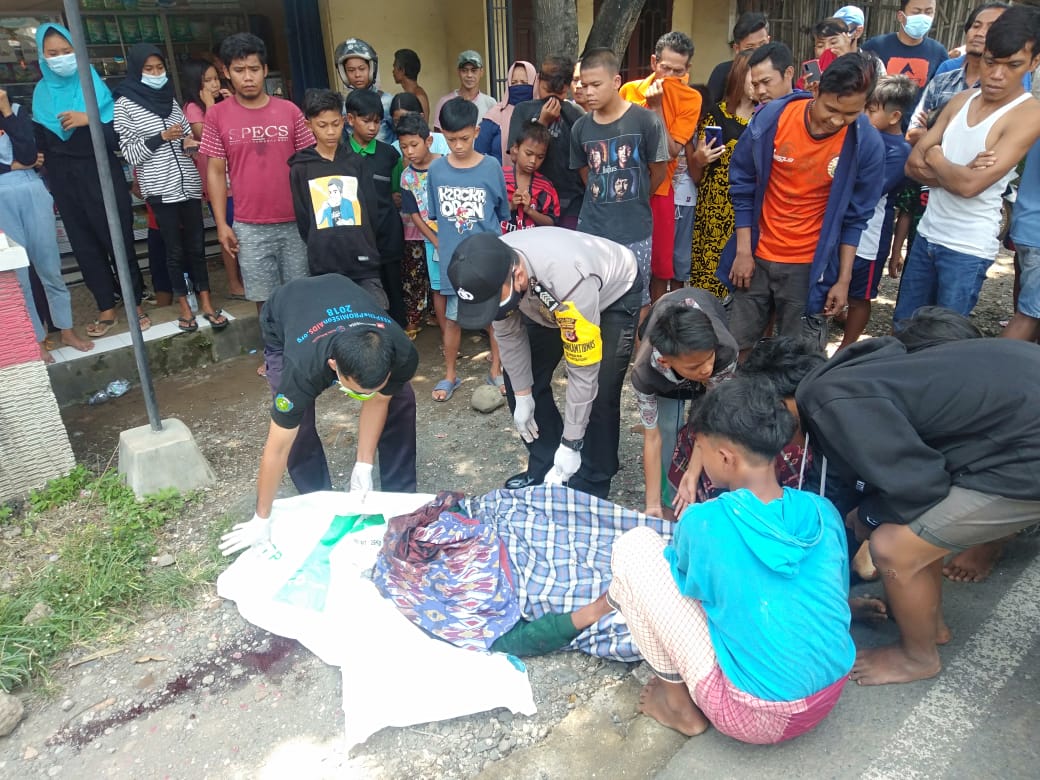 Stop Truk di Jalan Pantura, Anak Jalanan Tewas Terlindas