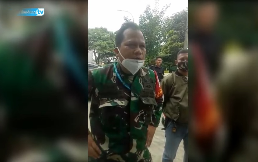Viral TNI Marahi Wartawan di RM Cafe: Mana Ada Saling Tembak, Jangan Bikin Panas Suasana