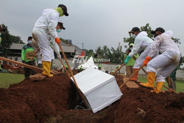 Jenazah Wanita Dimandikan 4 Pria, Perawat Jadi Tersangka, Direktur RSUD Dicopot