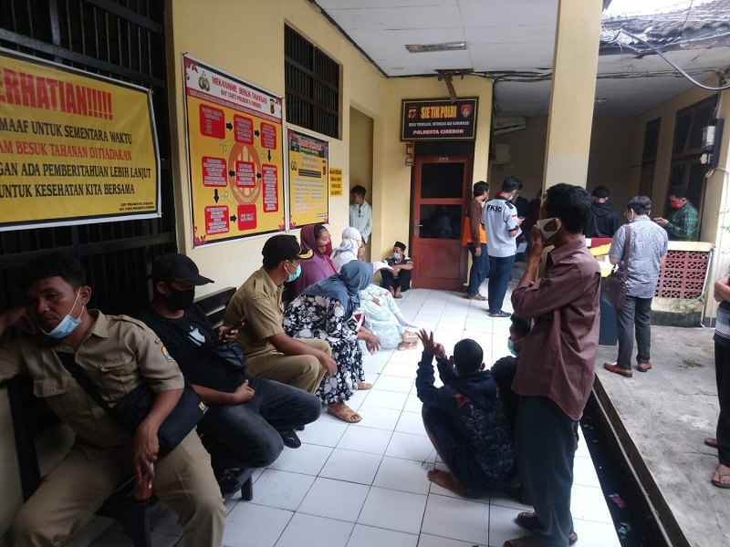 26 Anggota Geng Motor yang Diamankan Warga Pabedilan Dibebaskan, Cukup Bikin Surat Pernyataan