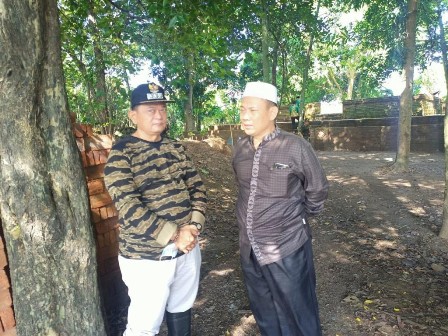 Makam Anak Sunan Gunung Jati Tak Terurus