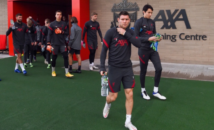 Pemain Liverpool Bungkam soal Tempat Latihan