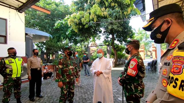 TNI-Polri Jaga Ketat Perayaan Paskah di Kota Cirebon