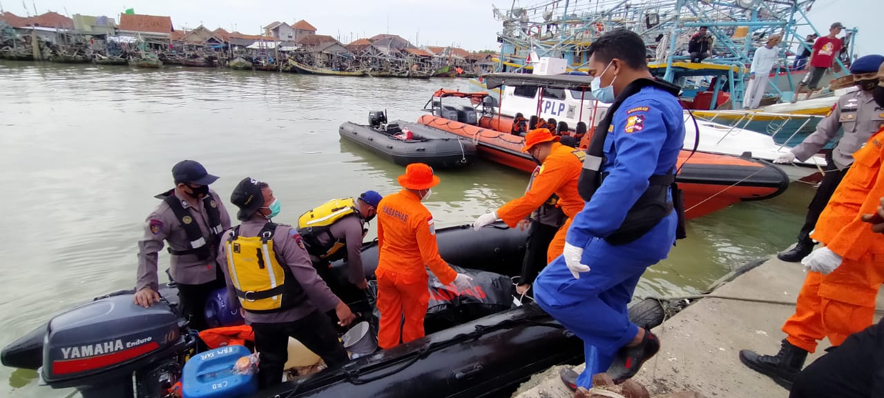Kembali Ditemukan 1 Korban Meninggal Tabrakan Kapal Barokah Jaya
