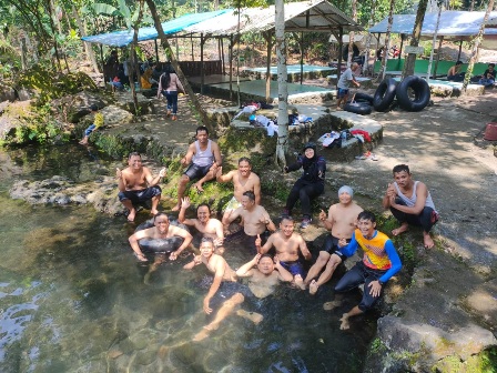 Sambut Ramadan, Berenang di Telaga Nilem