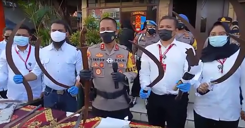 Ngeri, Penampakan Senjata Tim Gercep dan Pemuda Jawa saat Tawuran di Jl Sekarkemuning