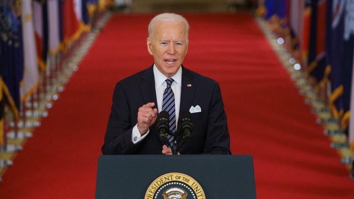 Biden Awasi Penyebaran Senjata Ilegal