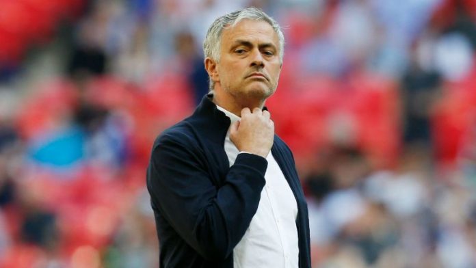 Tottenham Tendang Mourinho, Ini Penggantinya