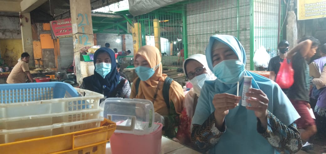 Cegah Kandungan Bahan Berbahaya pada Makanan, DPPKP Kota Cirebon Sidak Pangan