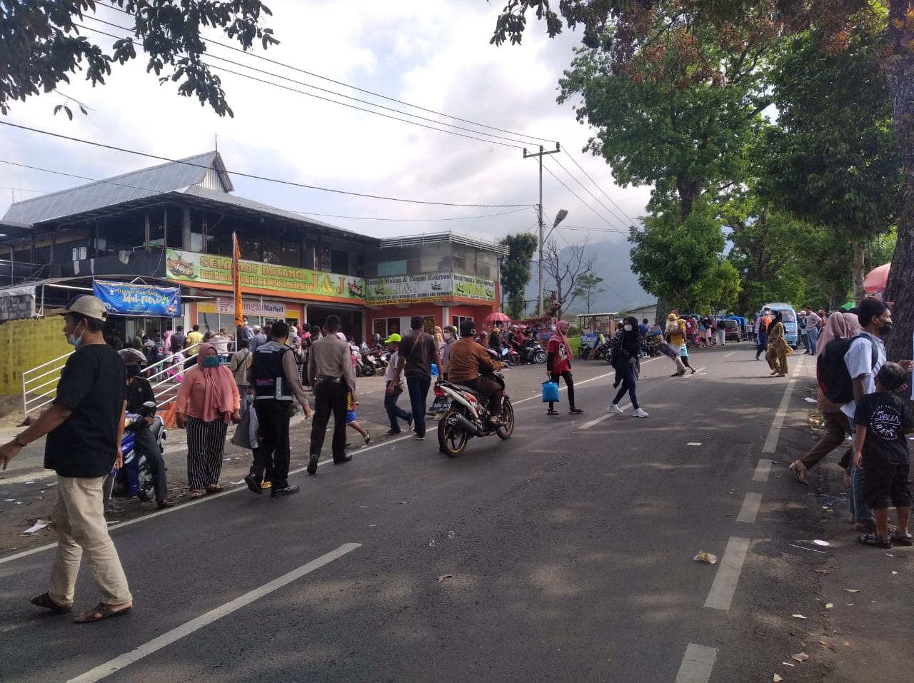 Animo Masyarakat Meningkat, Objek Wisata di Kuningan Terapkan Buka Tutup