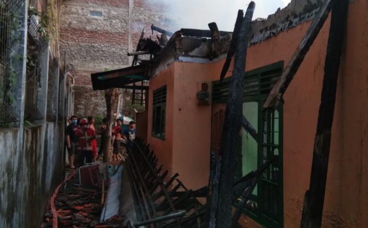 Jelang Hari Raya Idul Fitri, Rumah Warga Gembongan Terbakar