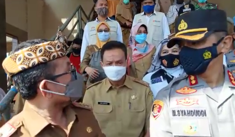 Cegah Penyekatan Dibobol, Polresta Cirebon Giring Pemudik Masuk Mall