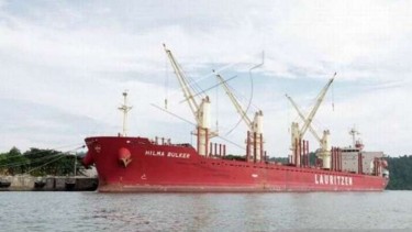 Kapal Kargo MV Hilma Bulker Sandar di Cilacap, Diduga Penyebab Awal Covid Varian Delta Masuk Indonesia