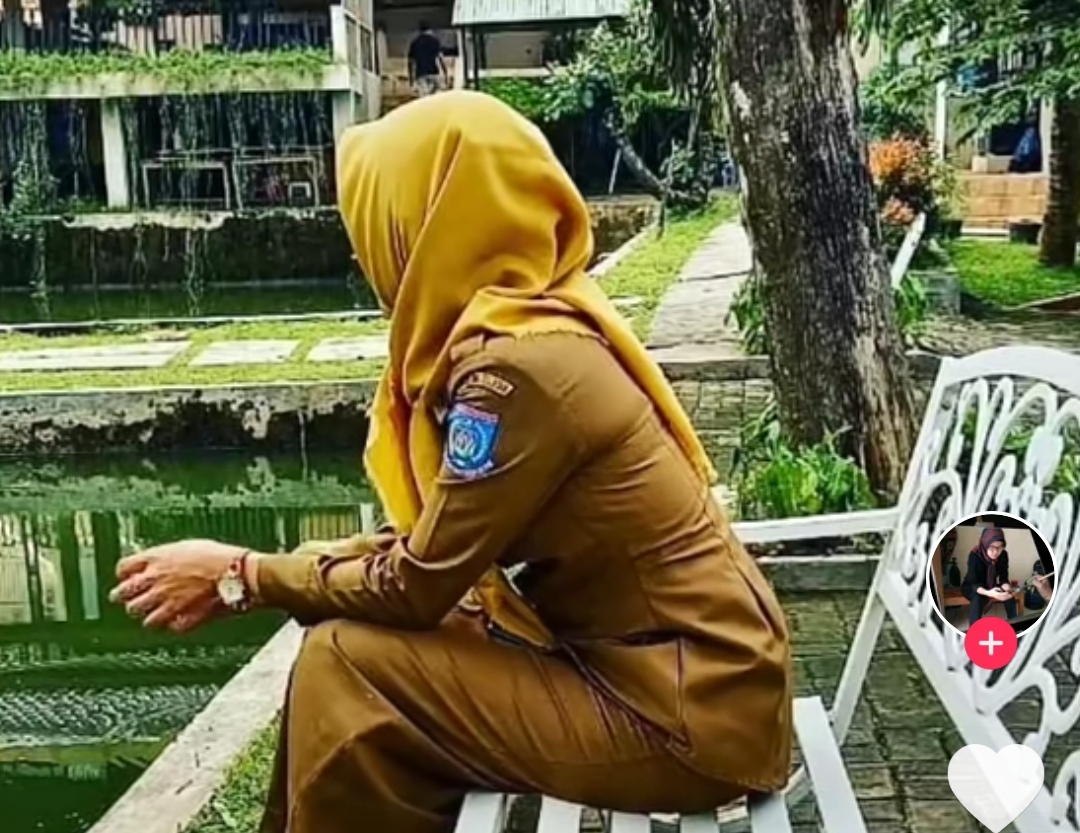 Viral, Istri Kejar Suami dan Pelakor Sampai ke Bandung