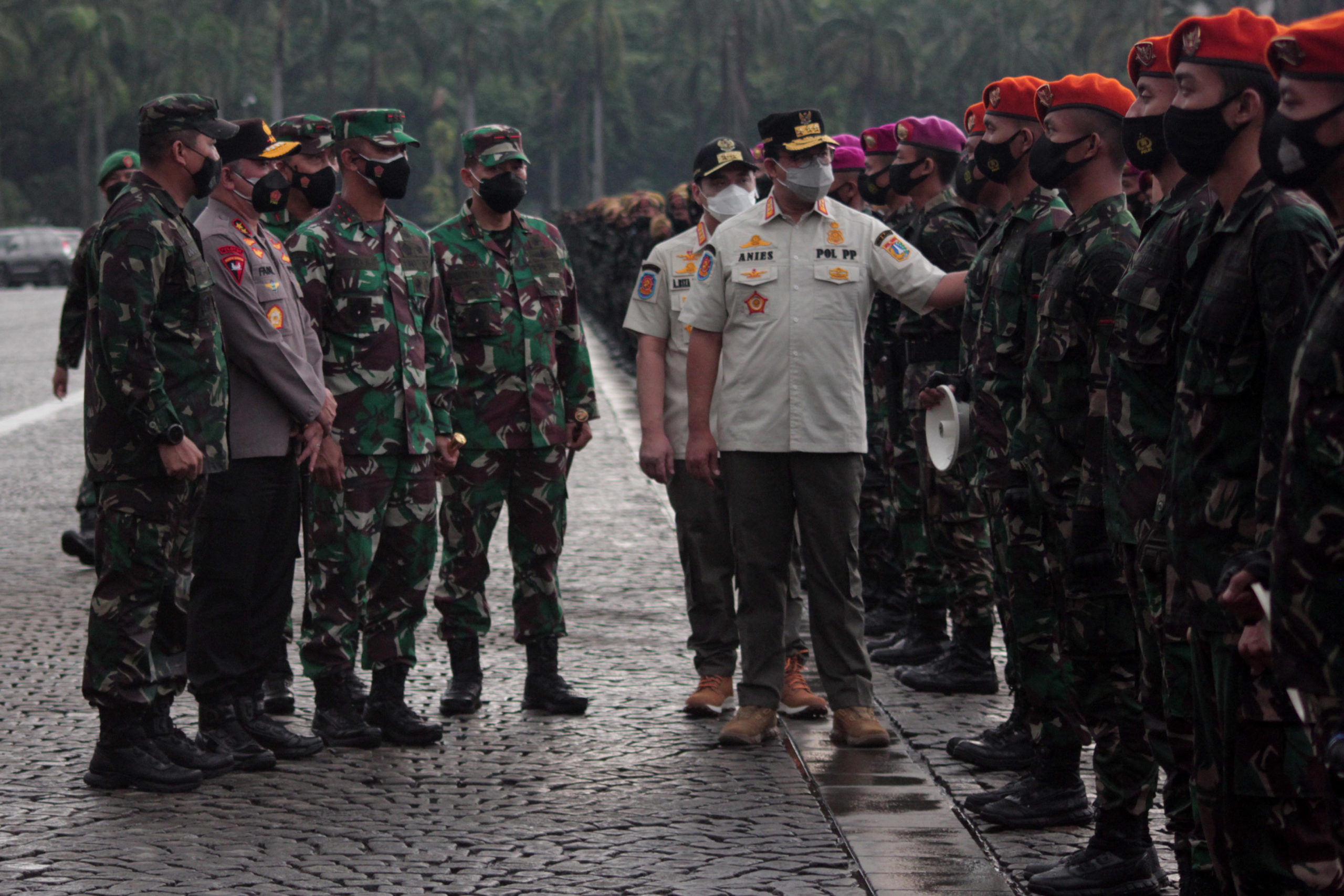 Gubernur Anies: Penindakan dan Pembatasan Kegiatan tanpa Kompromi