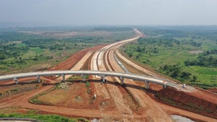 Dikebut, Pembangunan Jalan Tol Jakarta-Cikampek II Selatan