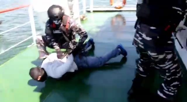 Kapal Tanker Berlayar di Laut Cirebon, Dibajak, Dor, dor, dor, Ternyata…