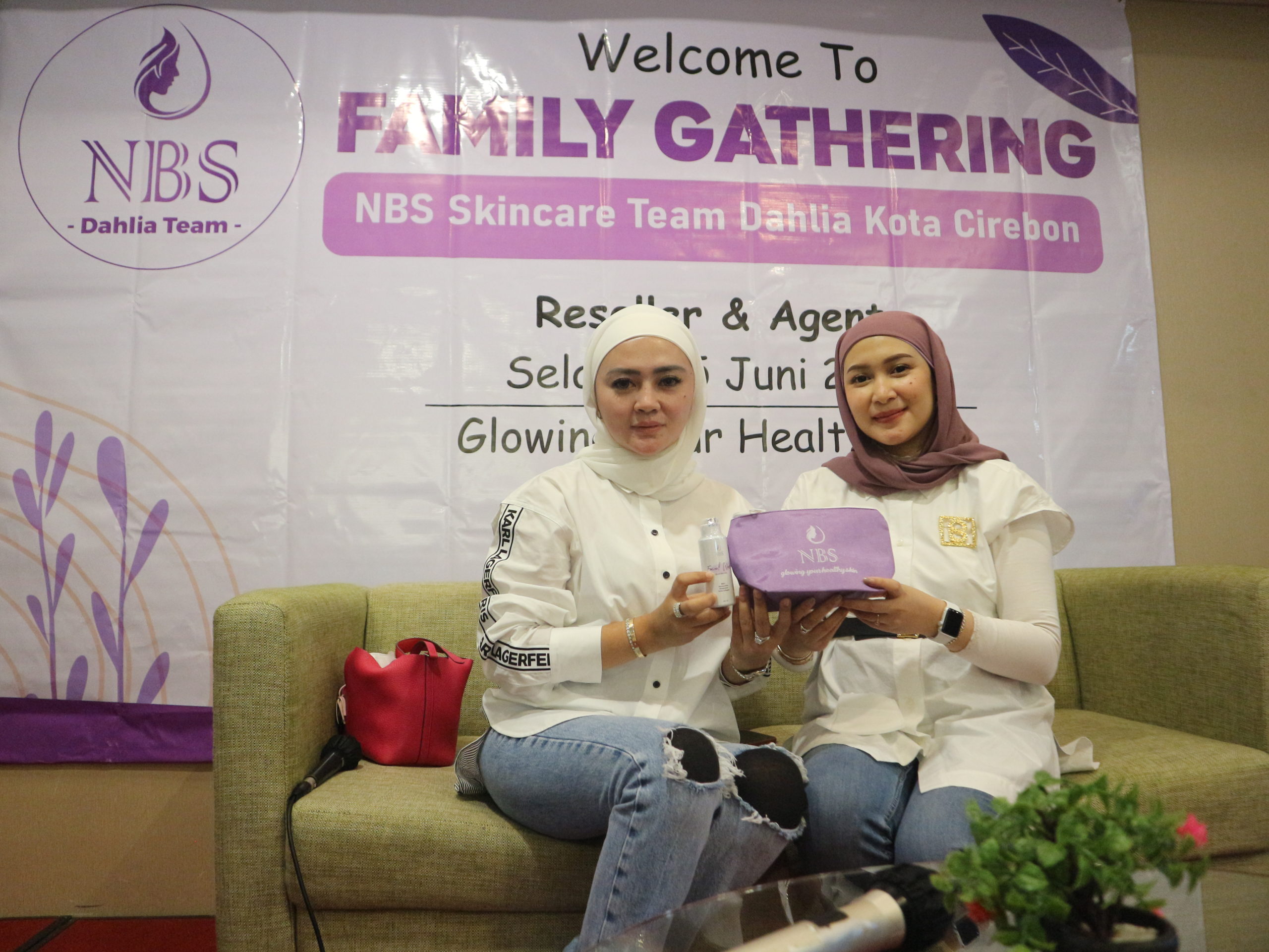 NBS Skincare Team Dahlia Gelar Family Gathering