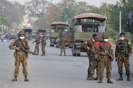 Junta Militer Incar Tangkap Pengacara