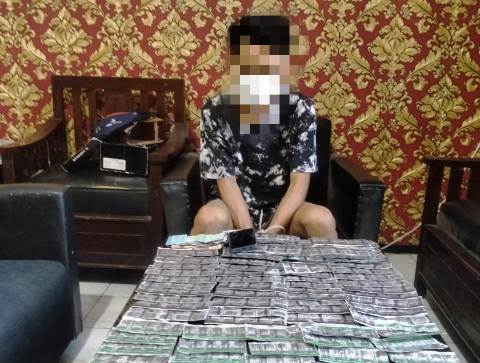 Pemuda Asal Kedungdawa Cirebon Nekat Jualan Ini, Polisi Langsung Gerebek Rumahnya