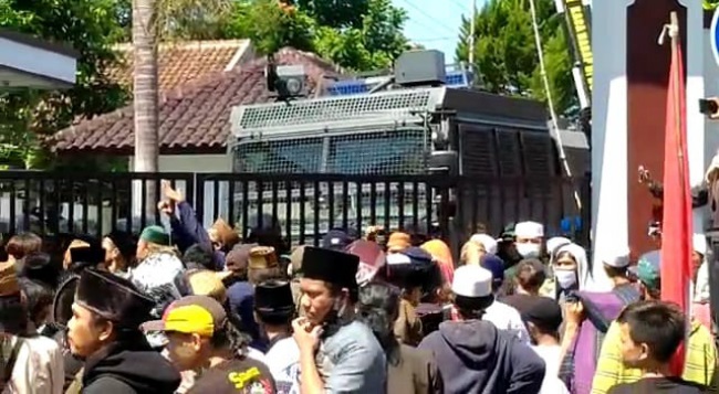 Aksi Bebaskan HRS Ricuh, Polisi Periksa 31 Orang