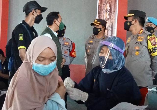 Polresta Cirebon Gandeng Pasoegati Gelar Vaksinasi Covid-19