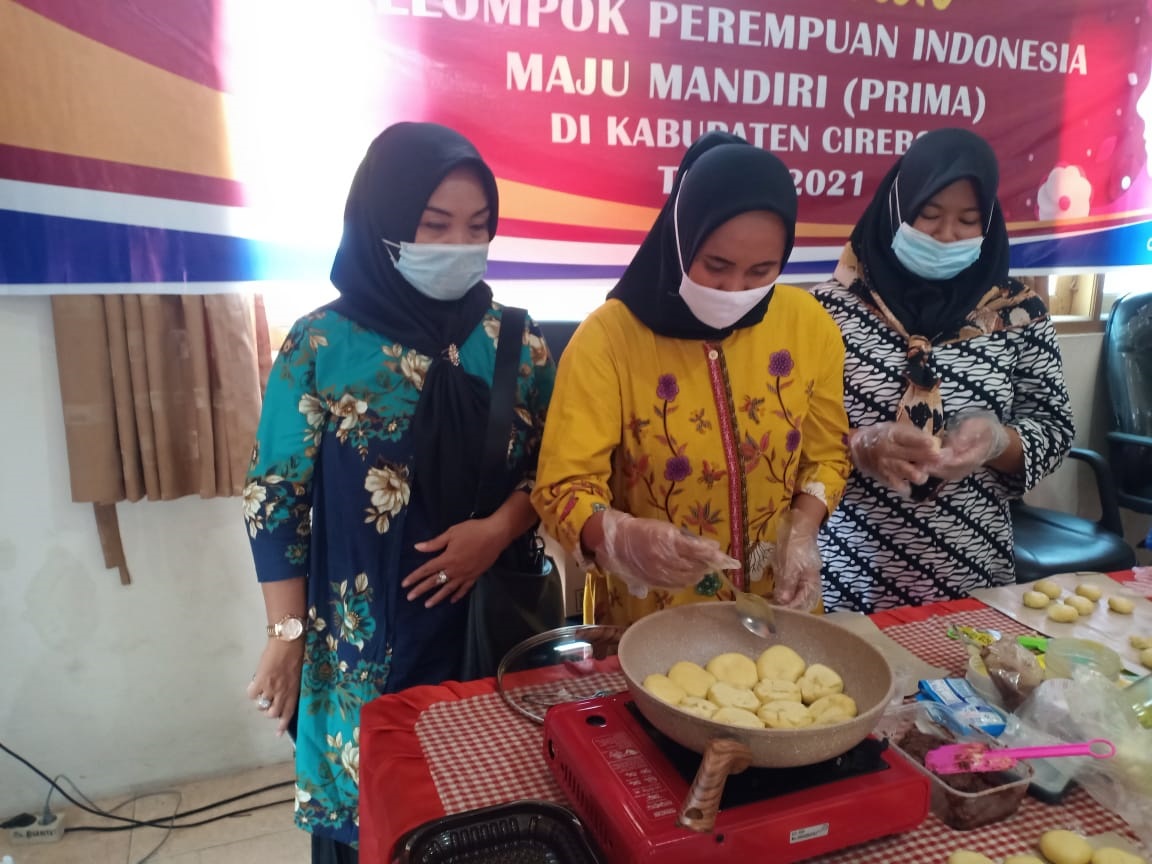 Perempuan di Kabupaten Cirebon Harus Maju dan Mandiri